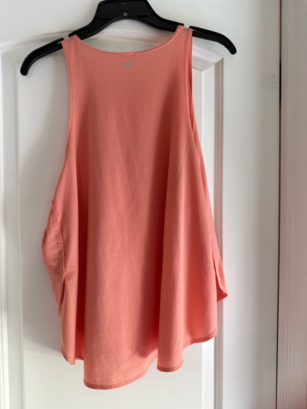 Women's Fabletics Racerback Top - Picture 3 of 4